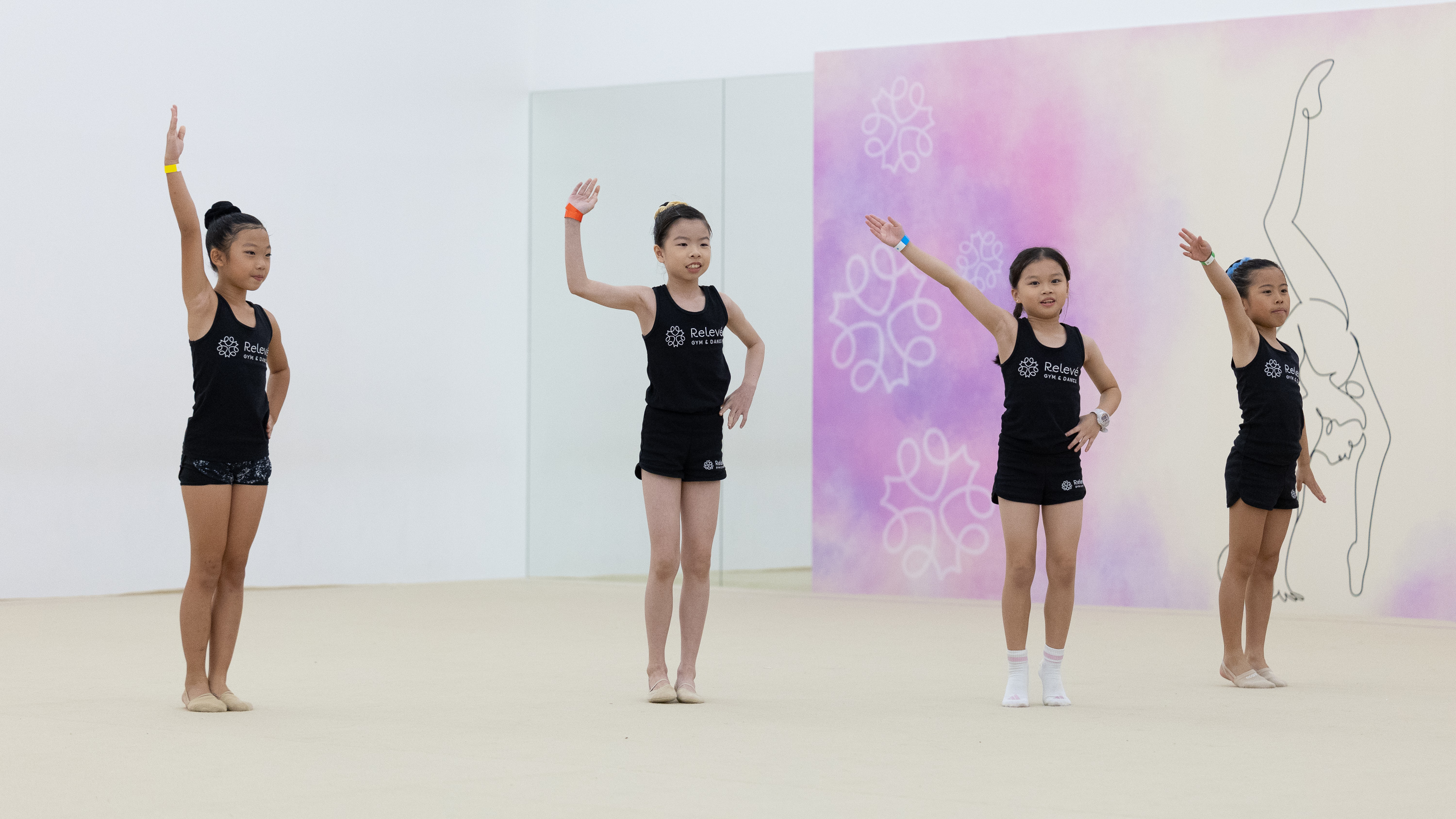 A trial class at Relevé